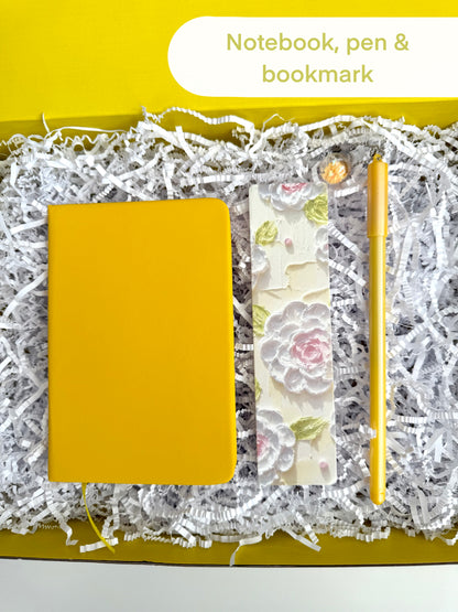 Yellow Sunshine Gift Box – Personalized Aesthetic Gift Set for Women, Teen Girls, Friend, Daughter – Cute Surprise Present for Her, Birthday