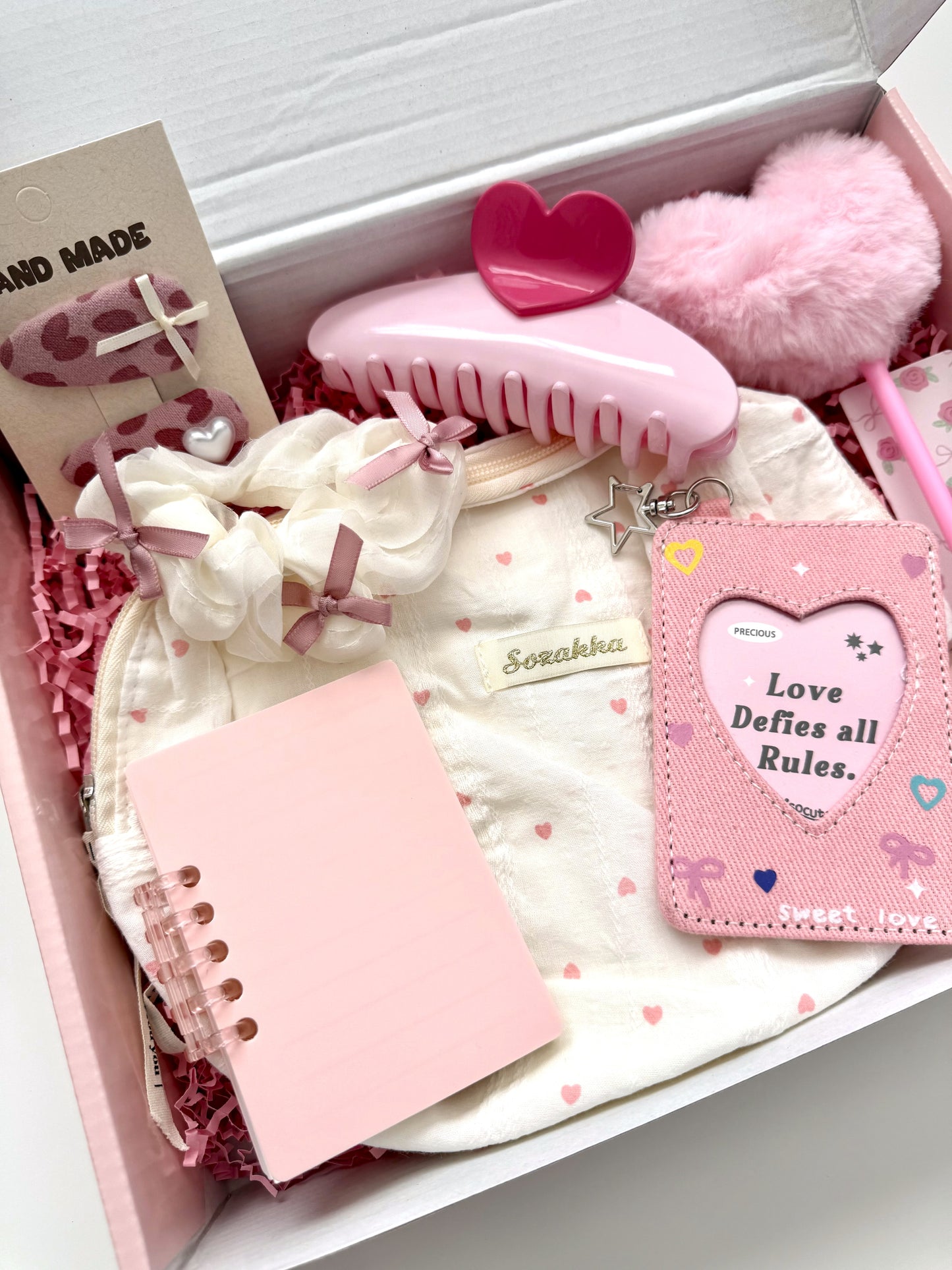 Pink Heart Aesthetic Gift Box for Women & Teen Girls - Cute Kawaii Self Care Set - Valentine’s Day Gift for Her - Birthday, Friendship