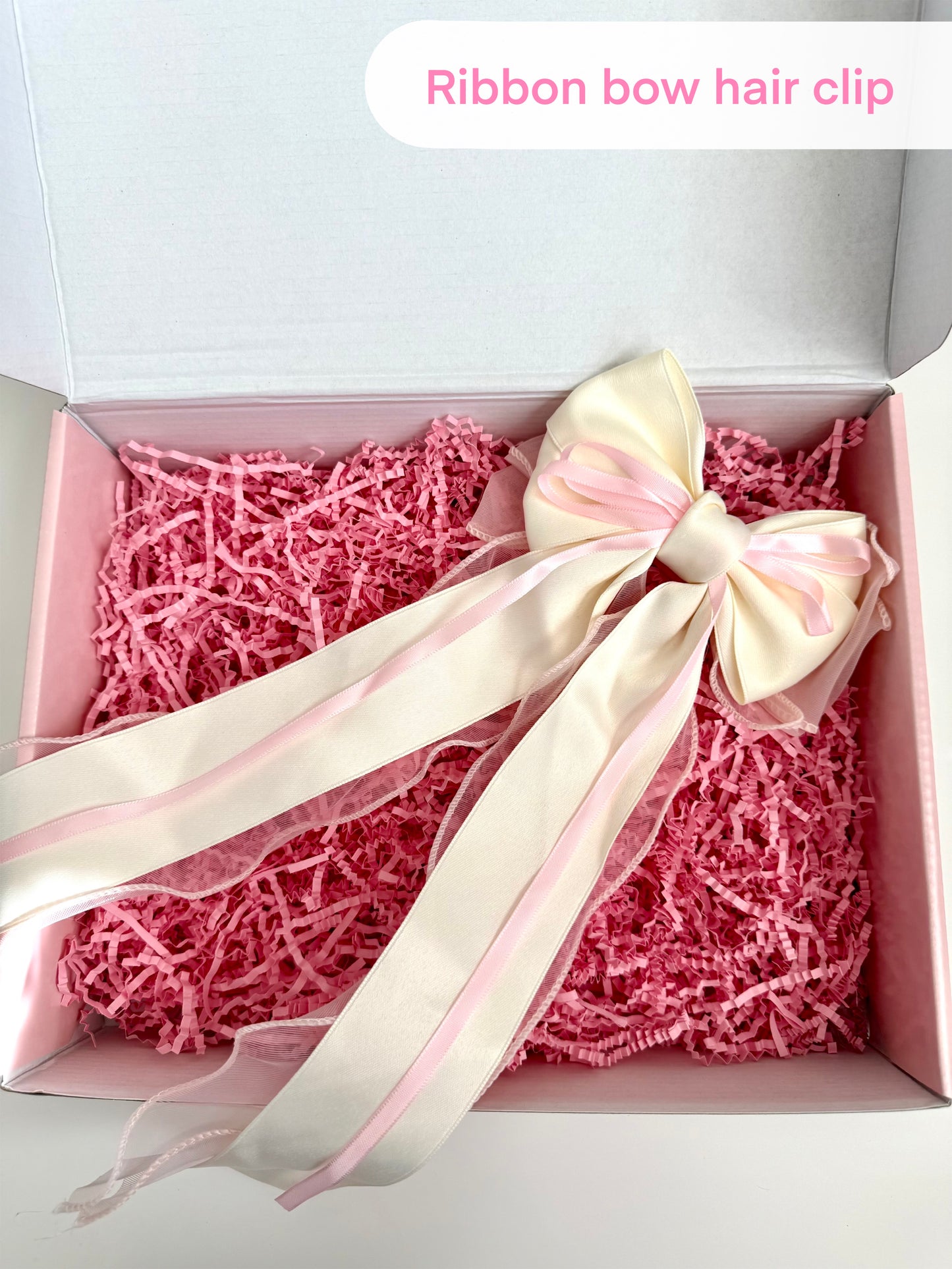 Pink Bow Aesthetic Gift Box – Custom Cute Box for Friend – Self Care for Women, Teen Girls– Kawaii Gift for Her–Personalized Accessories Set