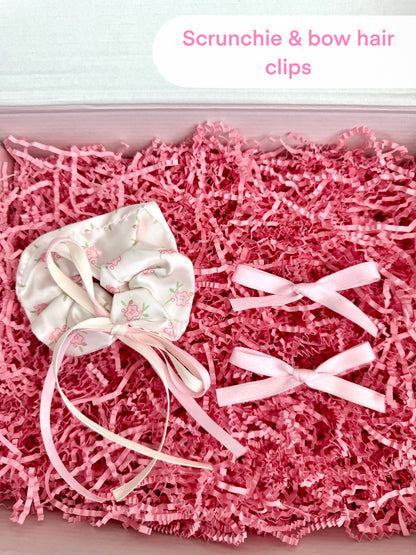Pink Bow Aesthetic Gift Box – Custom Cute Box for Friend – Self Care for Women, Teen Girls– Kawaii Gift for Her–Personalized Accessories Set