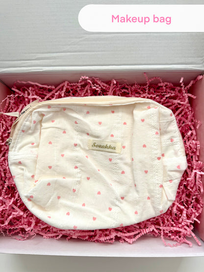 Pink Heart Aesthetic Gift Box for Women & Teen Girls - Cute Kawaii Self Care Set - Valentine’s Day Gift for Her - Birthday, Friendship